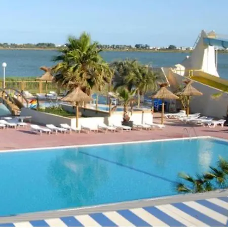 Mobile 146, 5 Pers Siblu 4 Etoiles Le Des Reves Holiday home Lattes