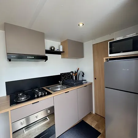 Mobile 146, 5 Pers Siblu 4 Etoiles Le Des Reves Holiday home *